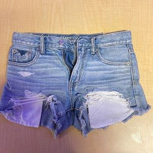 American Eagle size 0 medium wash pre-ripped denim shorts